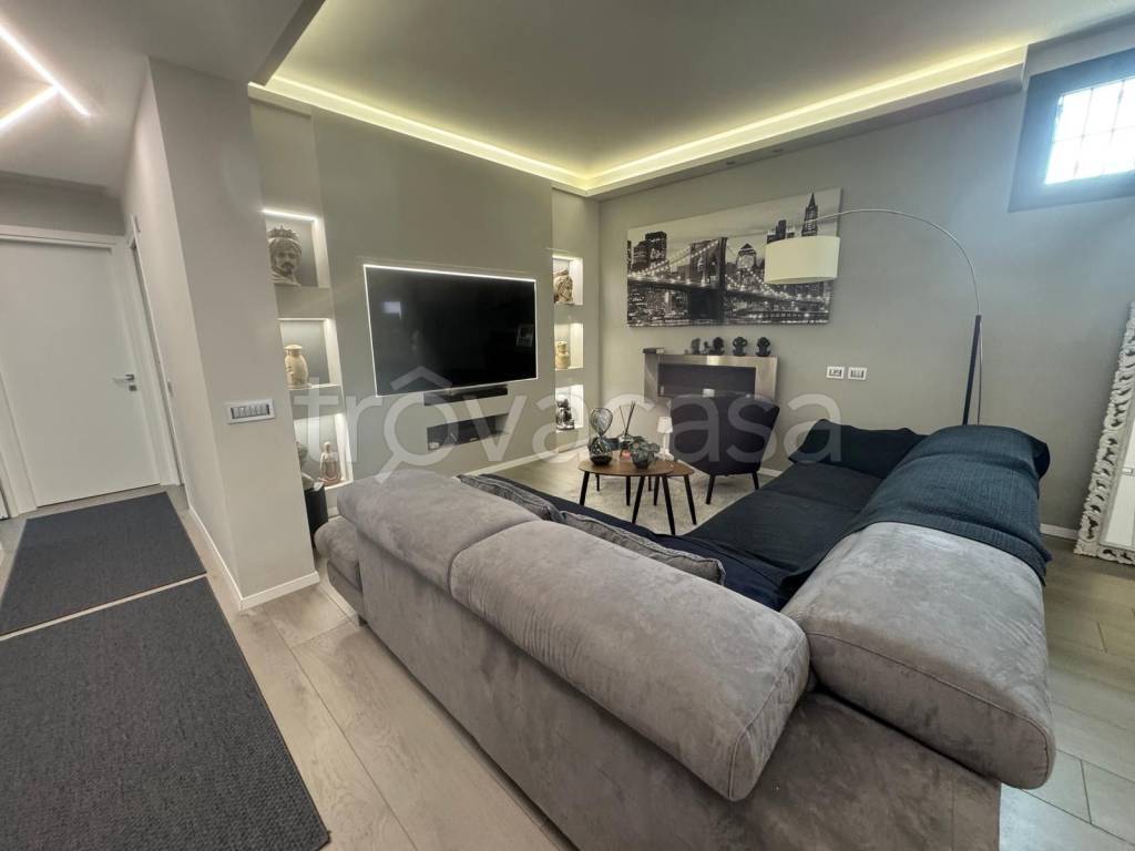 casa indipendente in vendita a Buccinasco