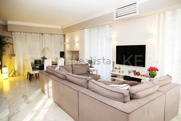 casa indipendente in vendita a Buccinasco