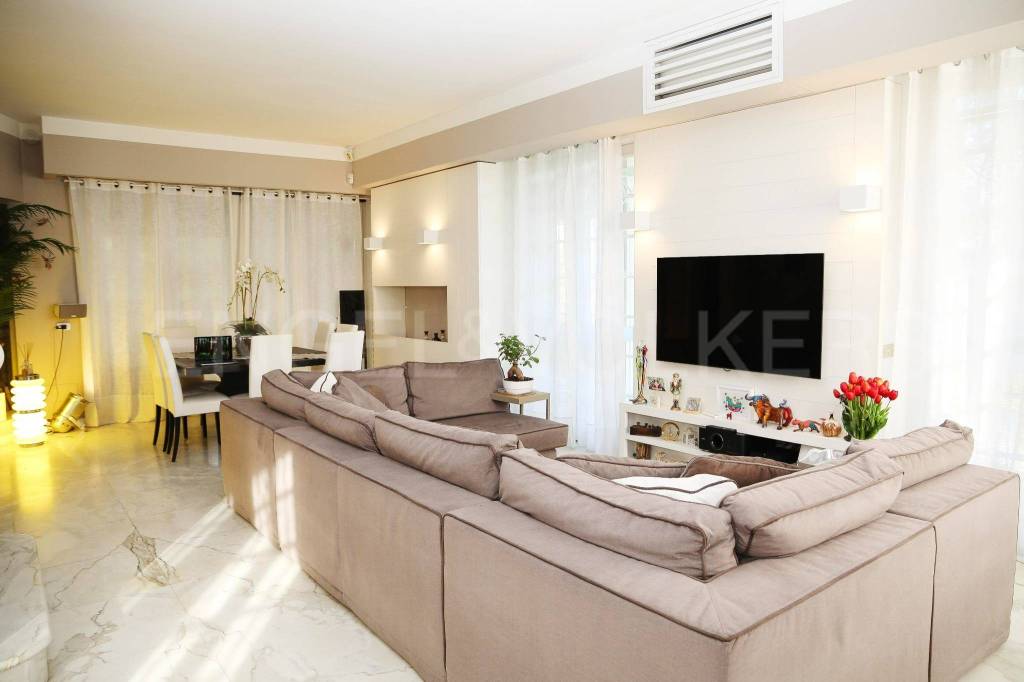 casa indipendente in vendita a Buccinasco