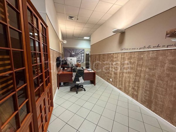 negozio in vendita a Buccinasco