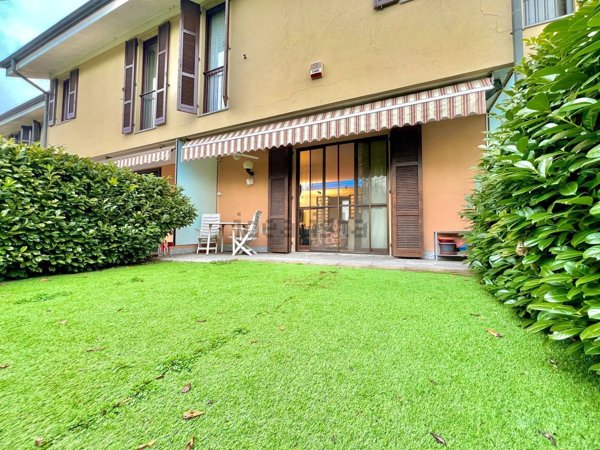 casa indipendente in vendita a Buccinasco
