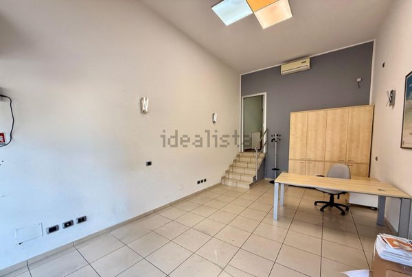 ufficio in vendita a Buccinasco