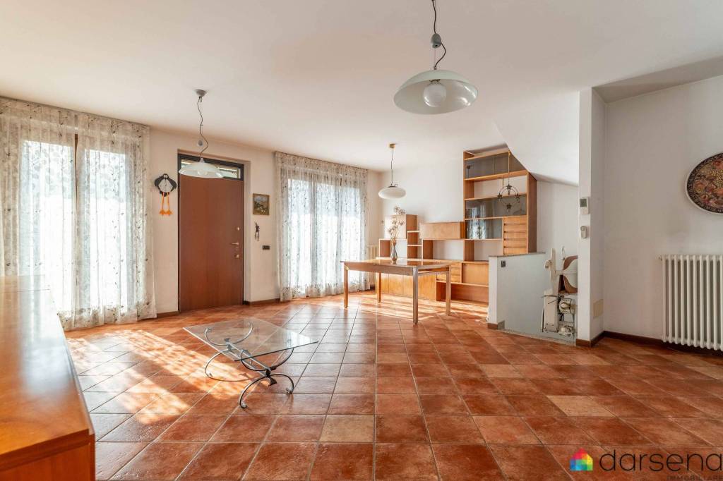 casa indipendente in vendita a Buccinasco