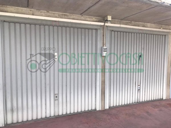 box auto in vendita a Buccinasco