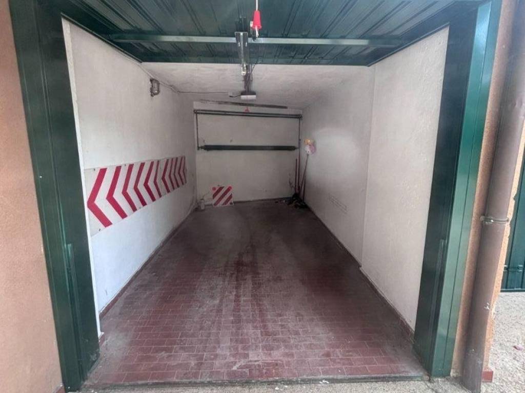 box auto in vendita a Buccinasco