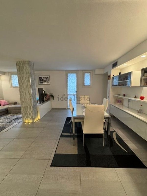 casa indipendente in vendita a Buccinasco