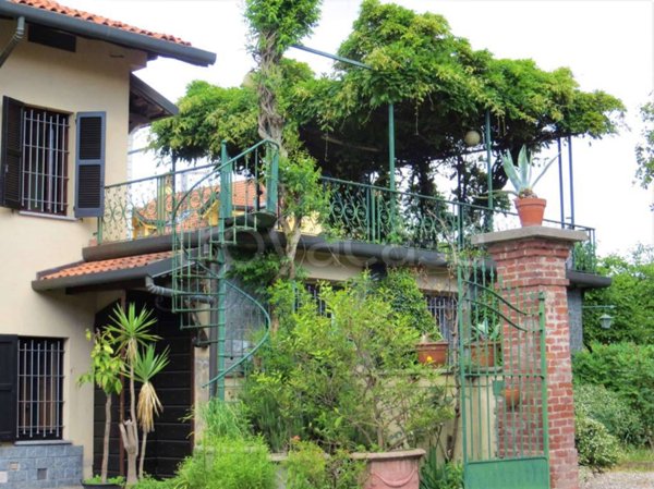 villa in vendita a Buscate