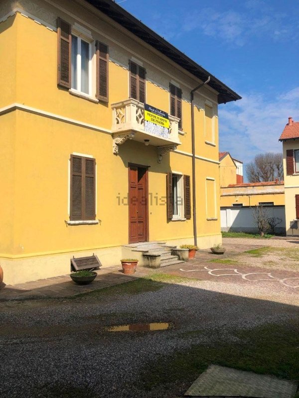 casa indipendente in vendita a Buscate