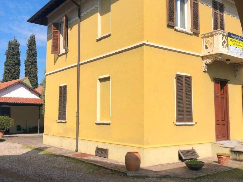 casa indipendente in vendita a Buscate
