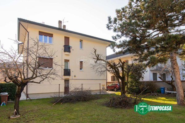appartamento in vendita a Buscate