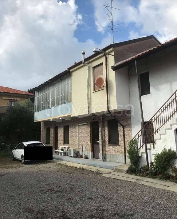 appartamento in vendita a Buscate