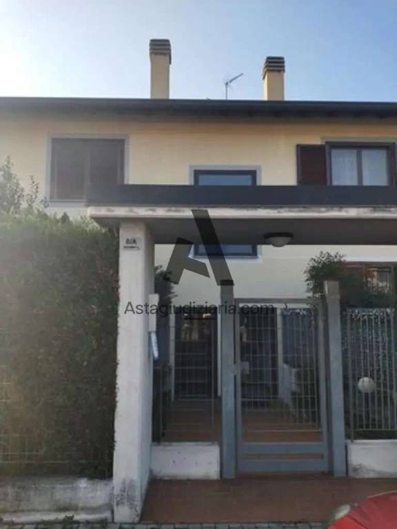 appartamento in vendita a Buscate