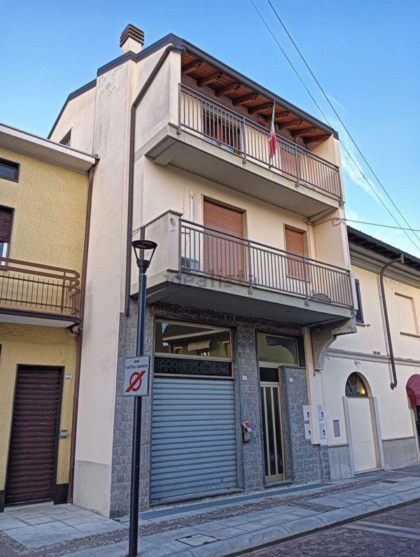 appartamento in vendita a Buscate