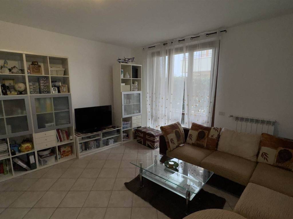 appartamento in vendita a Buscate