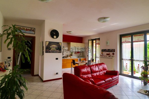 appartamento in vendita a Buscate