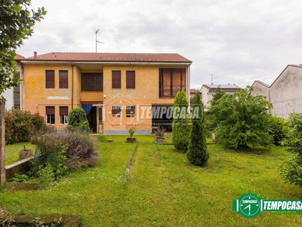 casa indipendente in vendita a Buscate