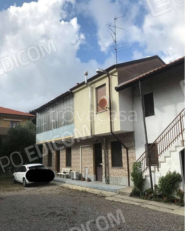 appartamento in vendita a Buscate