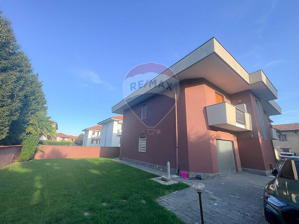 casa indipendente in vendita a Buscate