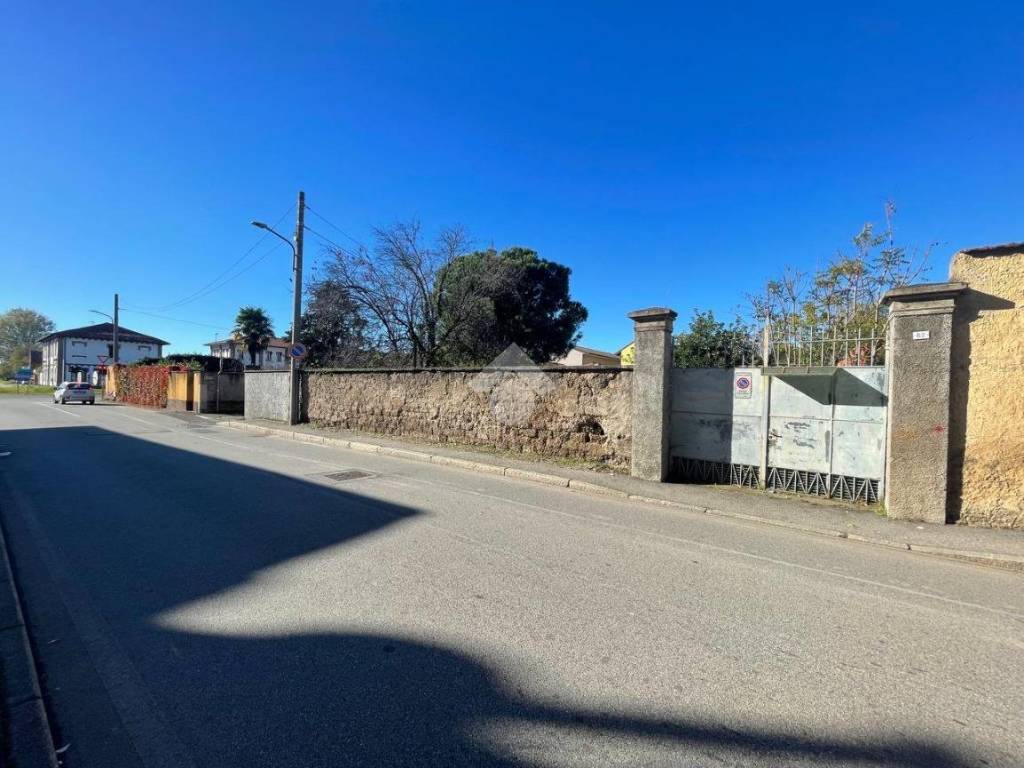 terreno agricolo in vendita a Buscate