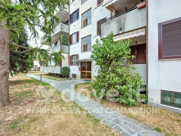 appartamento in vendita a Buscate