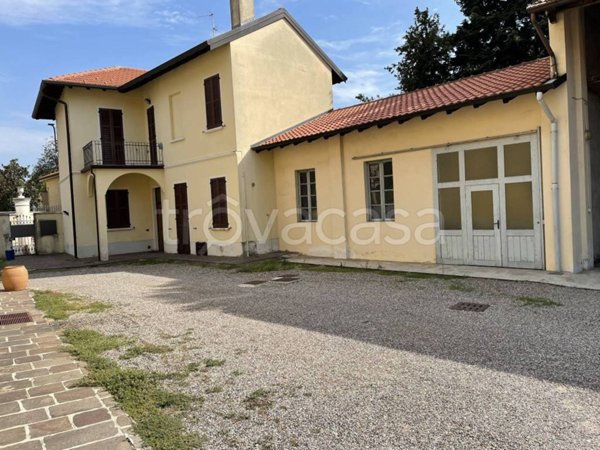 casa indipendente in vendita a Buscate