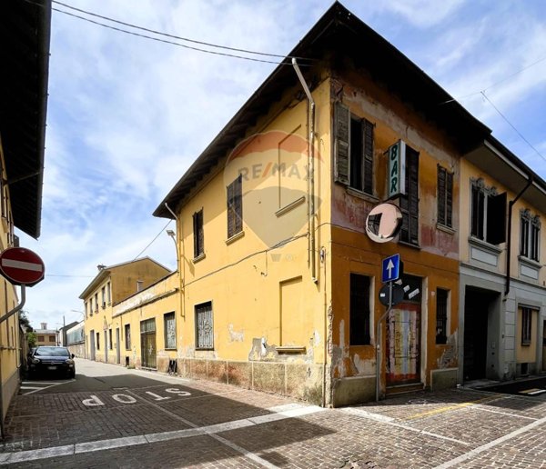 casa indipendente in vendita a Buscate