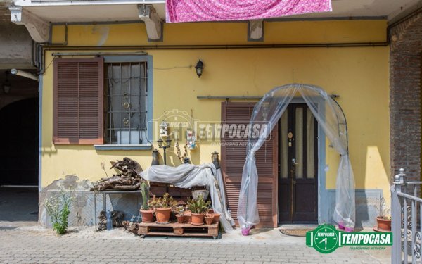 appartamento in vendita a Buscate