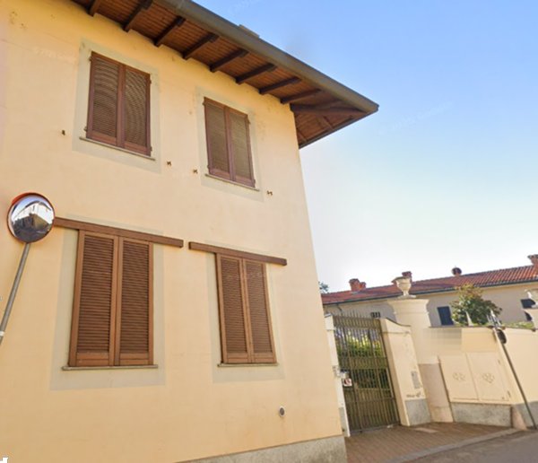 casa indipendente in vendita a Buscate