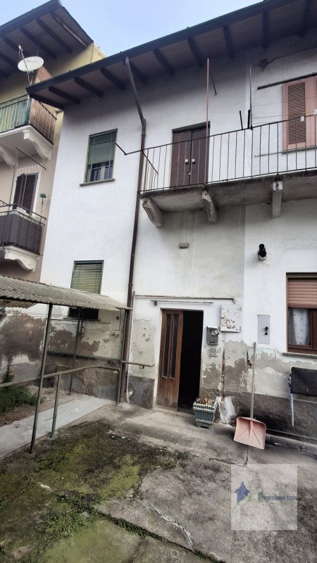 casa indipendente in vendita a Buscate
