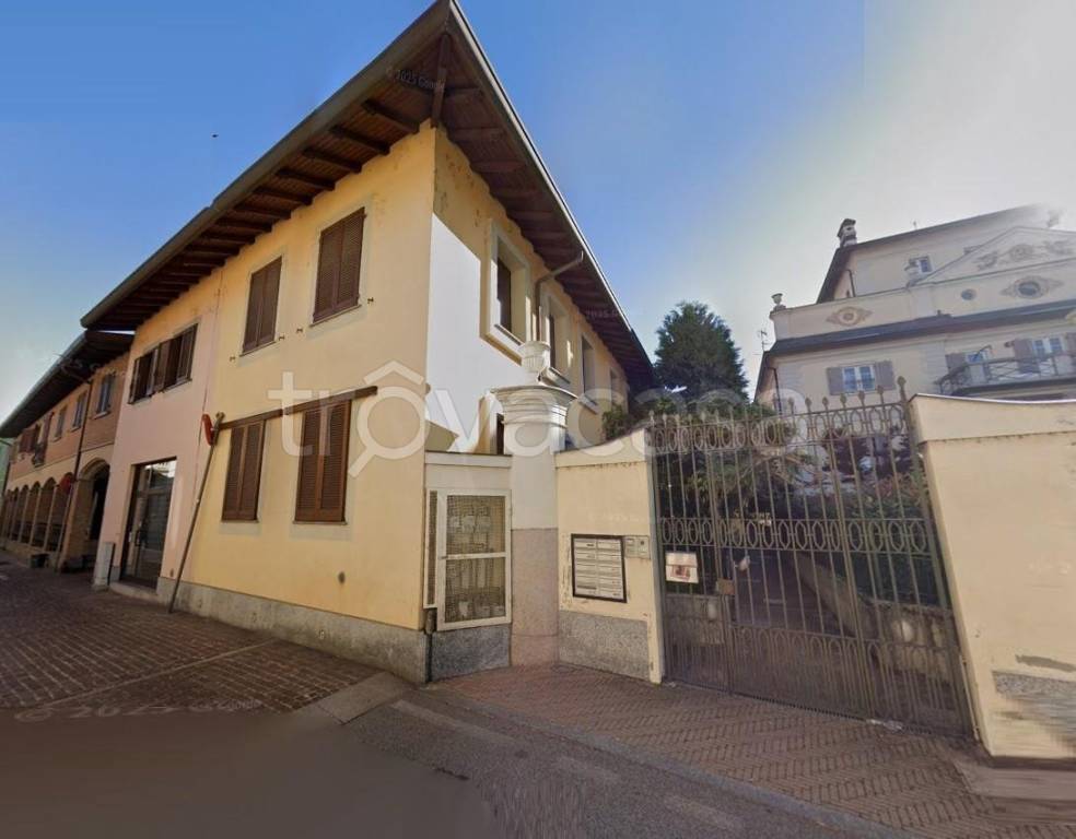 casa indipendente in vendita a Buscate