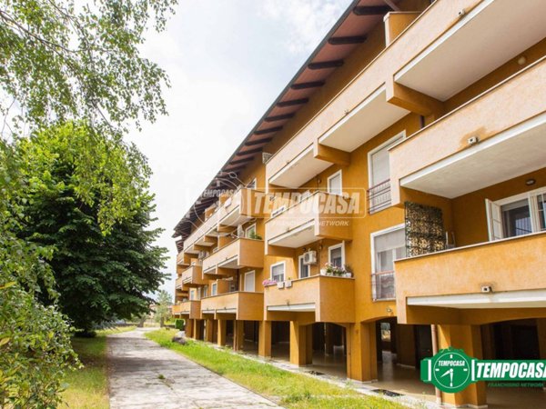 appartamento in vendita a Buscate