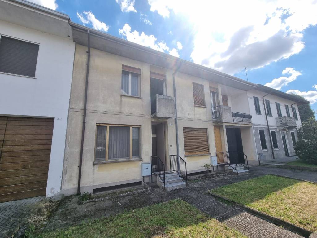 casa indipendente in vendita a Buscate