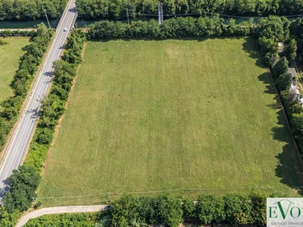 terreno agricolo in vendita a Buscate