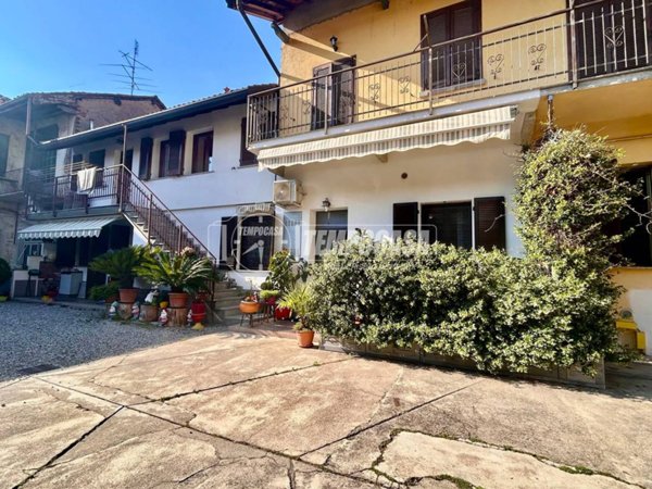 appartamento in vendita a Buscate