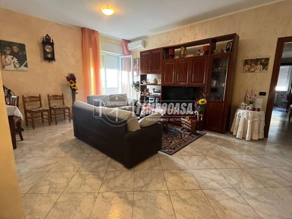appartamento in vendita a Buscate