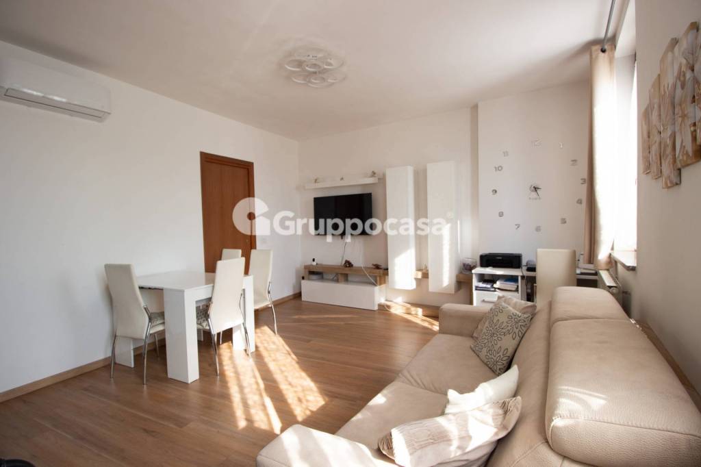 appartamento in vendita a Buscate