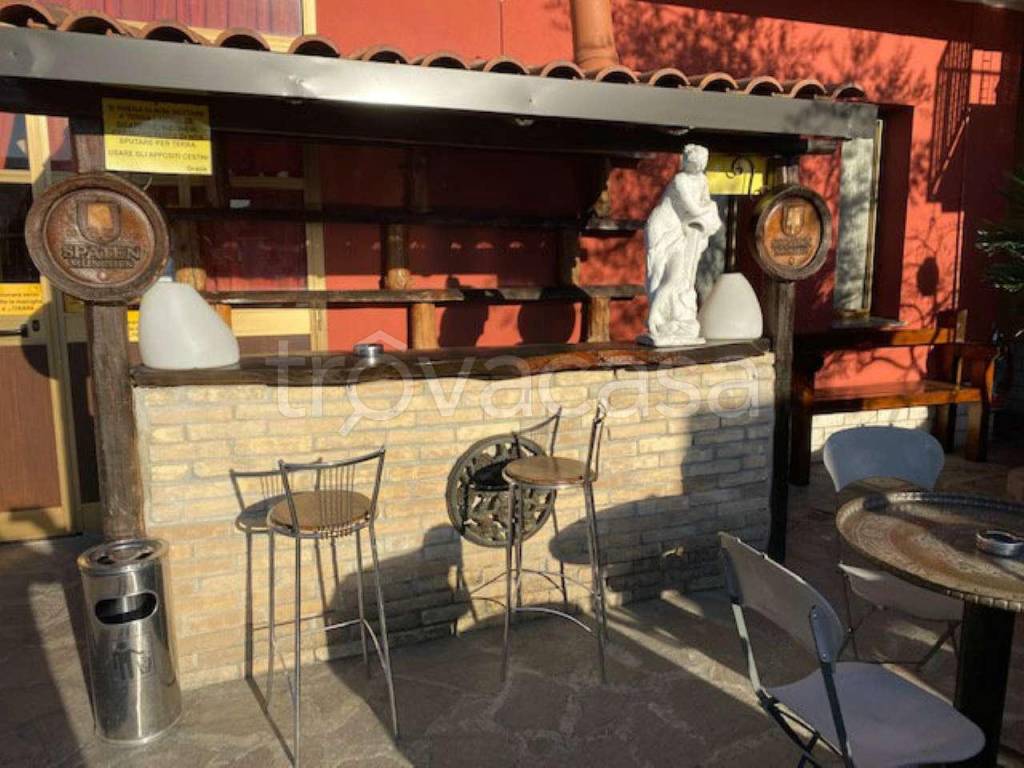 negozio in vendita a Bussero