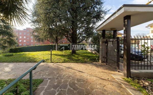 appartamento in vendita a Bussero