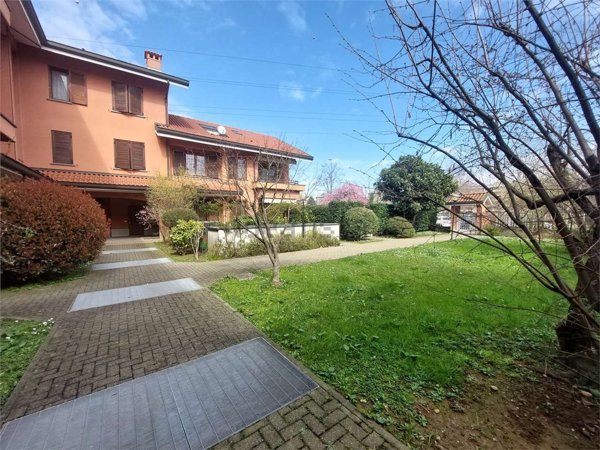 appartamento in vendita a Bussero