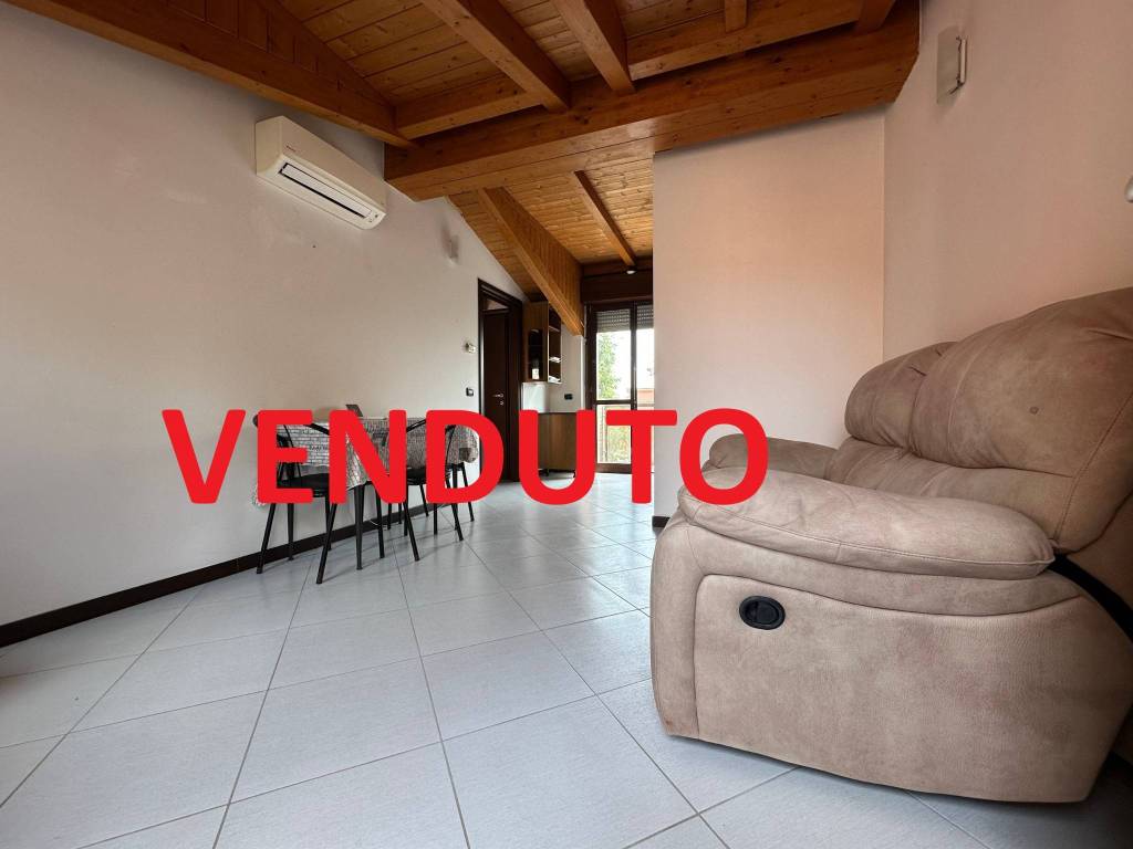 appartamento in vendita a Bussero