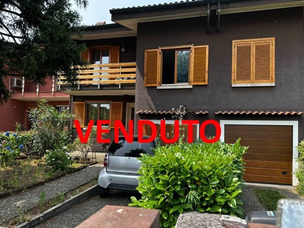 casa indipendente in vendita a Bussero