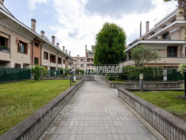 appartamento in vendita a Bussero