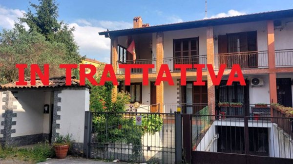 casa indipendente in vendita a Bussero