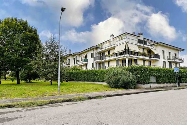 appartamento in vendita a Bussero