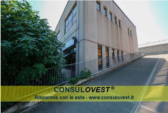 negozio in vendita a Bussero