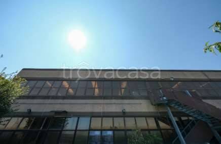 negozio in vendita a Bussero