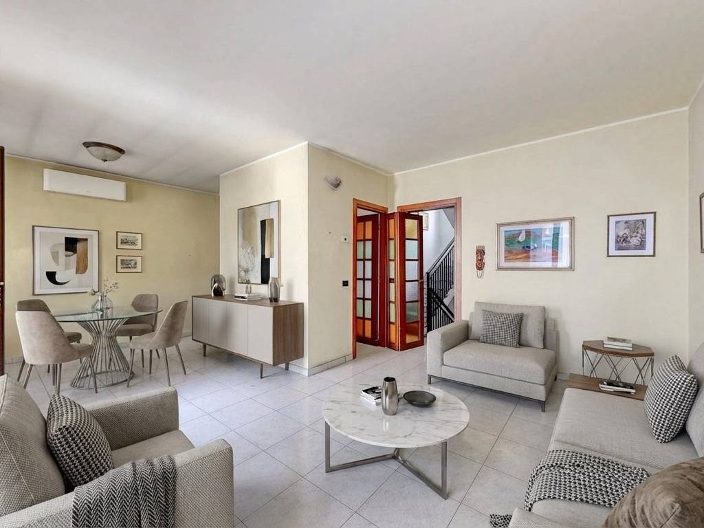 casa indipendente in vendita a Bussero