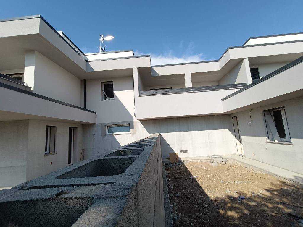 appartamento in vendita a Busto Garolfo