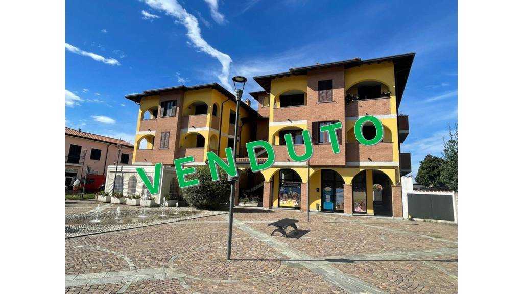 appartamento in vendita a Busto Garolfo in zona Olcella