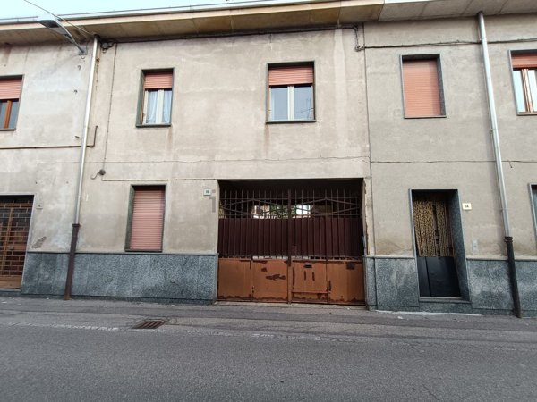 appartamento in vendita a Busto Garolfo